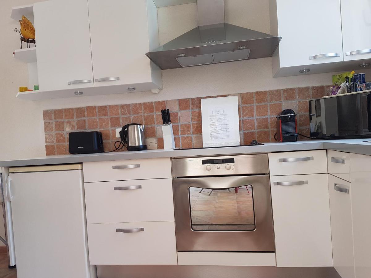 Studio Independant A La Villa Garlaban 3 Etoiles 热姆诺 外观 照片